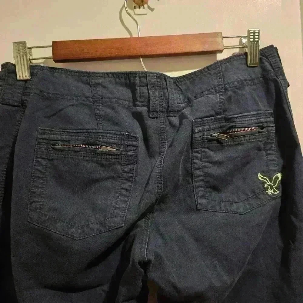 P7454 american eagle blue cargo Bermuda shorts size 28in - Picture 6 of 8